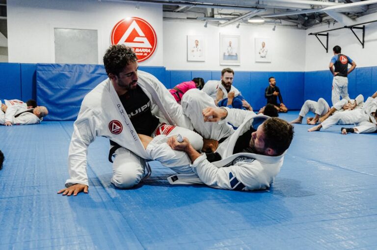 Training Jiu-Jitsu self defense